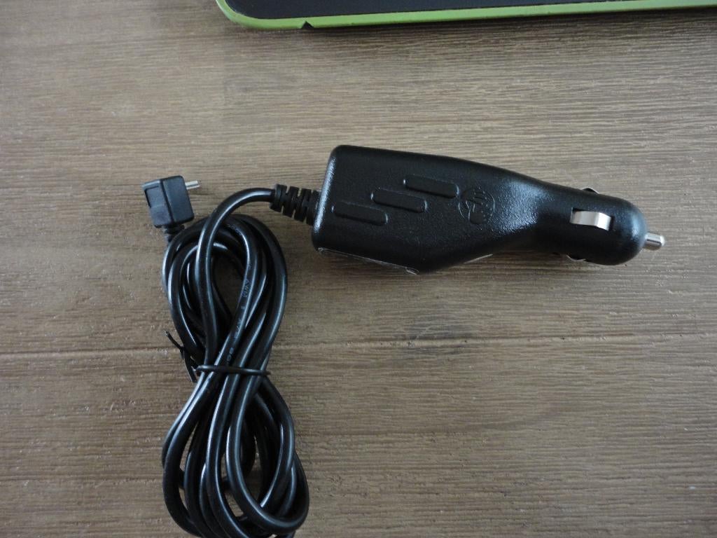 TOMTOM autolader, Ophalen of Verzenden, Gebruikt