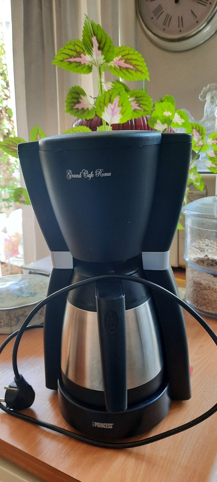 Princess koffiezetapparaat, Witgoed en Apparatuur, Koffiezetapparaten, 10 kopjes of meer, Ophalen, Koffiemachine