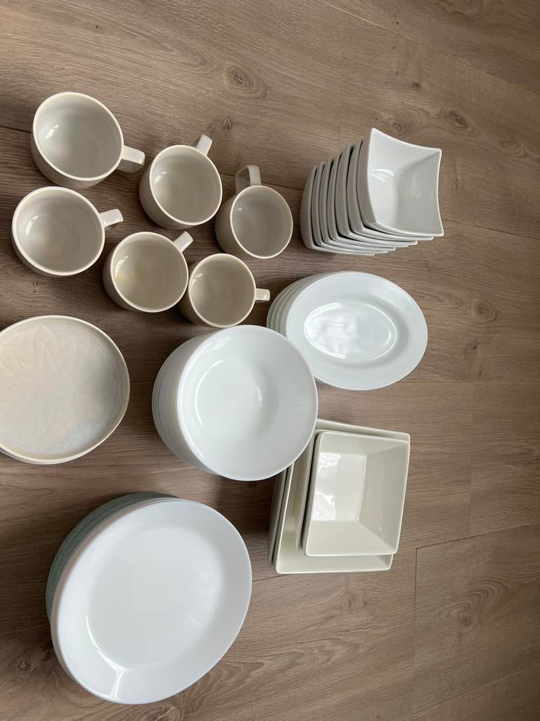 Borden, Huis en Inrichting, Woonaccessoires | Onderzetters, Ophalen of Verzenden, Zo goed als nieuw, Bord
