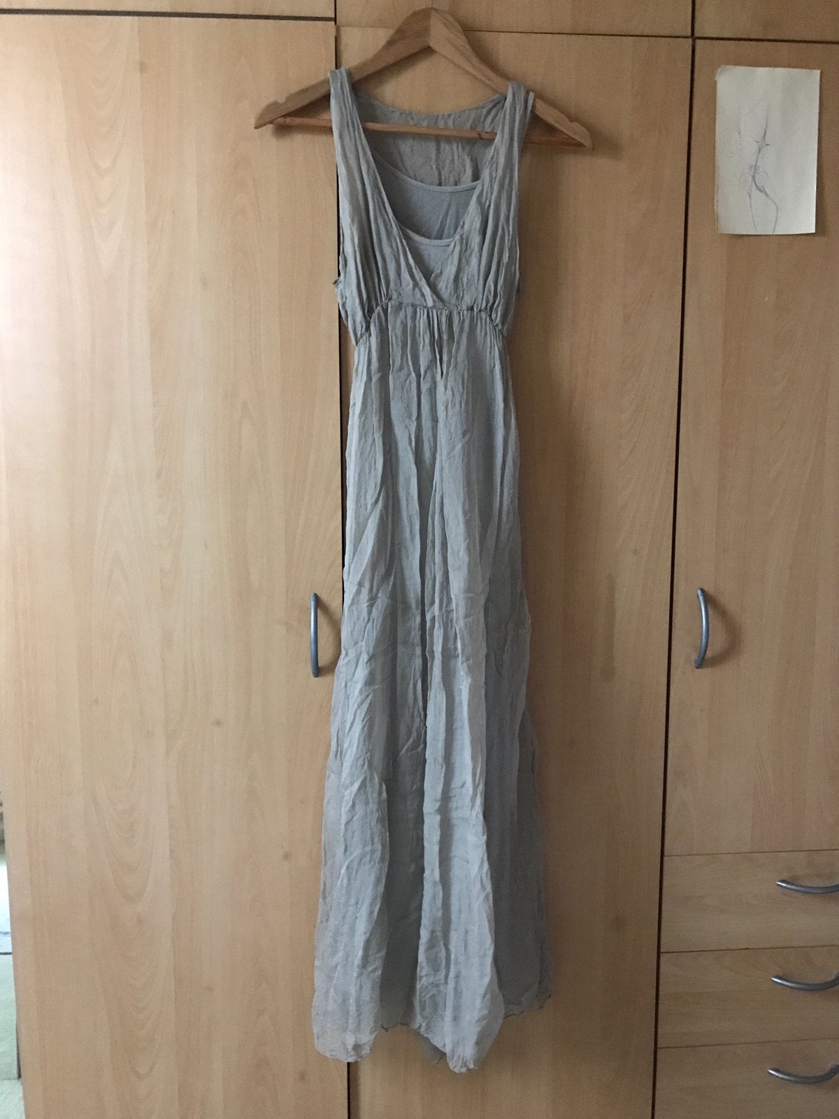 Zijde jurk nieuw, Kleding | Dames, Jurken, Beige, Ophalen of Verzenden, Zo goed als nieuw, Maat 36 (S)