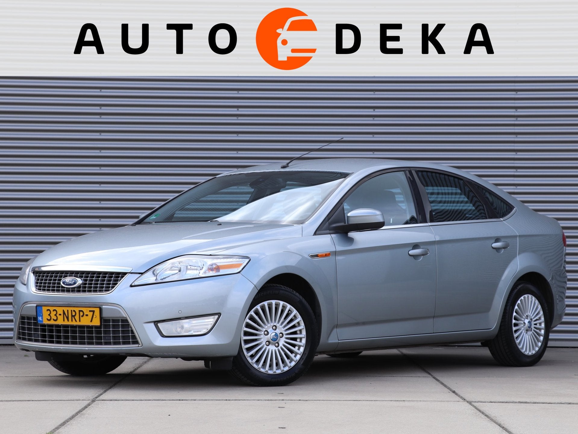 Ford Mondeo 2.0-16V Limited *Dealeronderh.*Navigatie*Parkeer, Stof, Gebruikt, Zwart, Origineel Nederlands