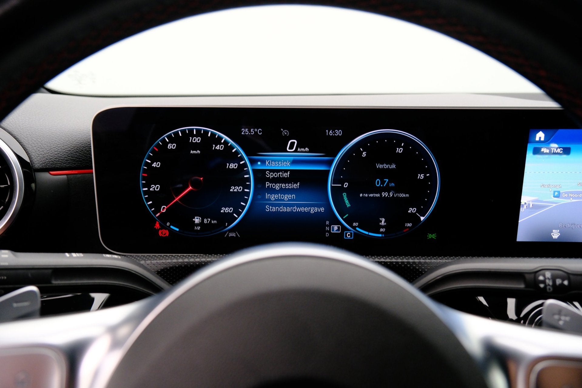 Foto 14 van Mercedes-Benz A-klasse 180 Business Solution AMG Aut. Widesc