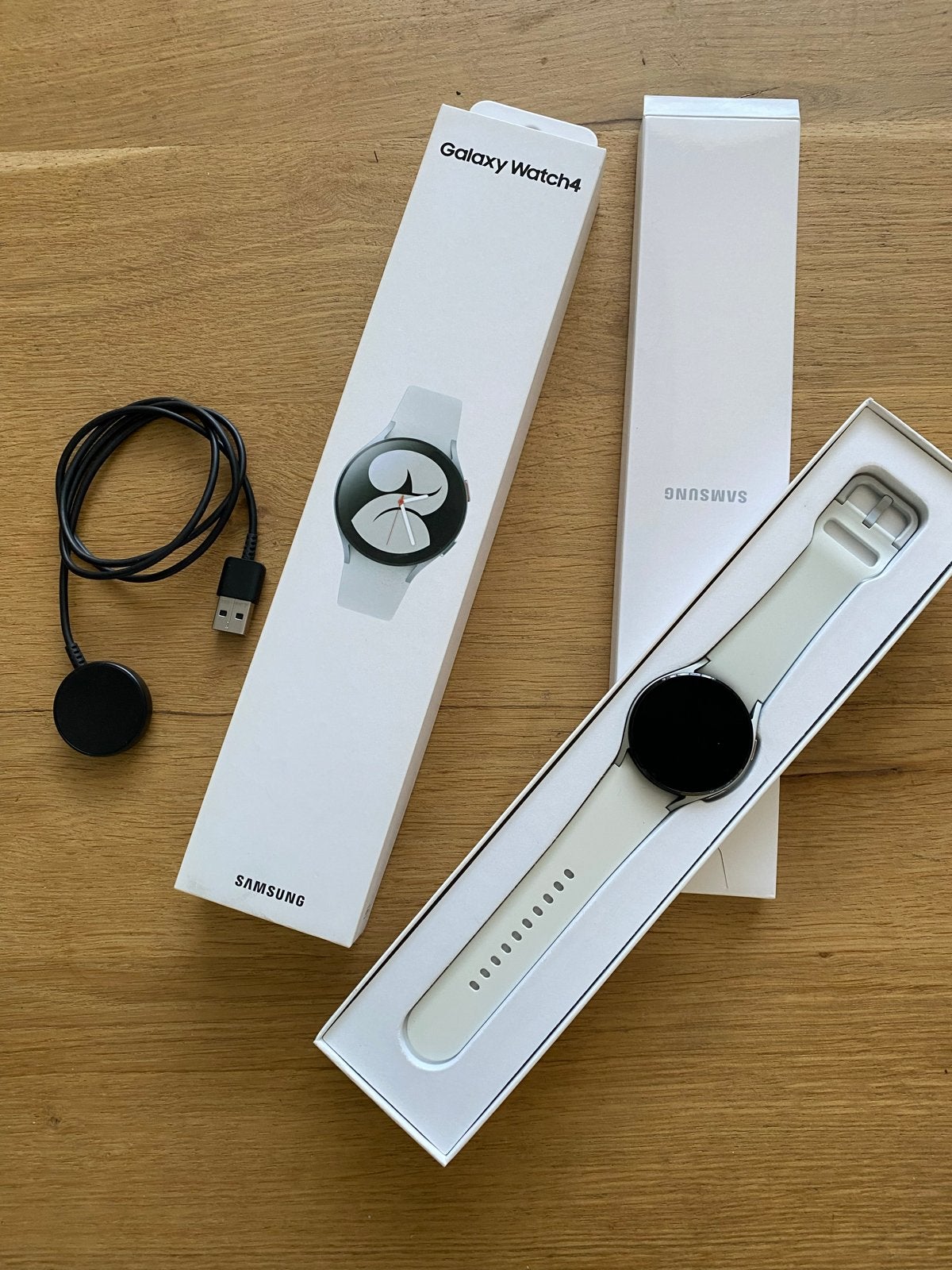 Samsung Galaxy Watch4 - NIEUW!!, Hartslag, Wit, Nieuw, Ophalen of Verzenden