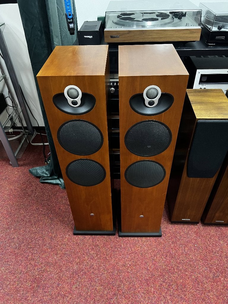 Linn Majik 1401 speaker set, Audio, Tv en Foto, Overige merken, Ophalen of Verzenden, N.v.t, N.v.t