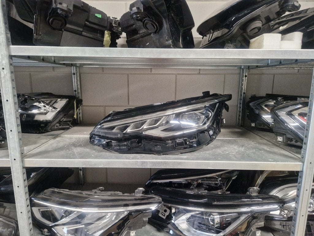 Facelift VW Golf 8 IQ light matrix beam LED koplamp links, Auto-onderdelen, Verlichting, Ophalen of Verzenden, Gebruikt, Volkswagen