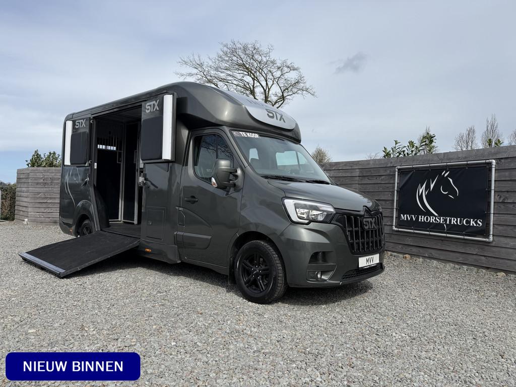 Renault Master | HORSETRUCK | STX | STALLION 5XL | 2023 | 69, Weduwestraat 12
4884MV  WERNHOUT, NL, Paardenwagentje NL | MVV HORSETRUCKS