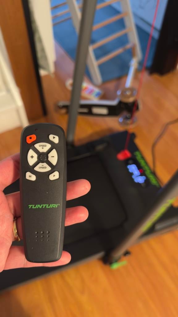 Tunturi T10 Loopband–weinig gebruikt, Ophalen, Zo goed als nieuw, Loopband