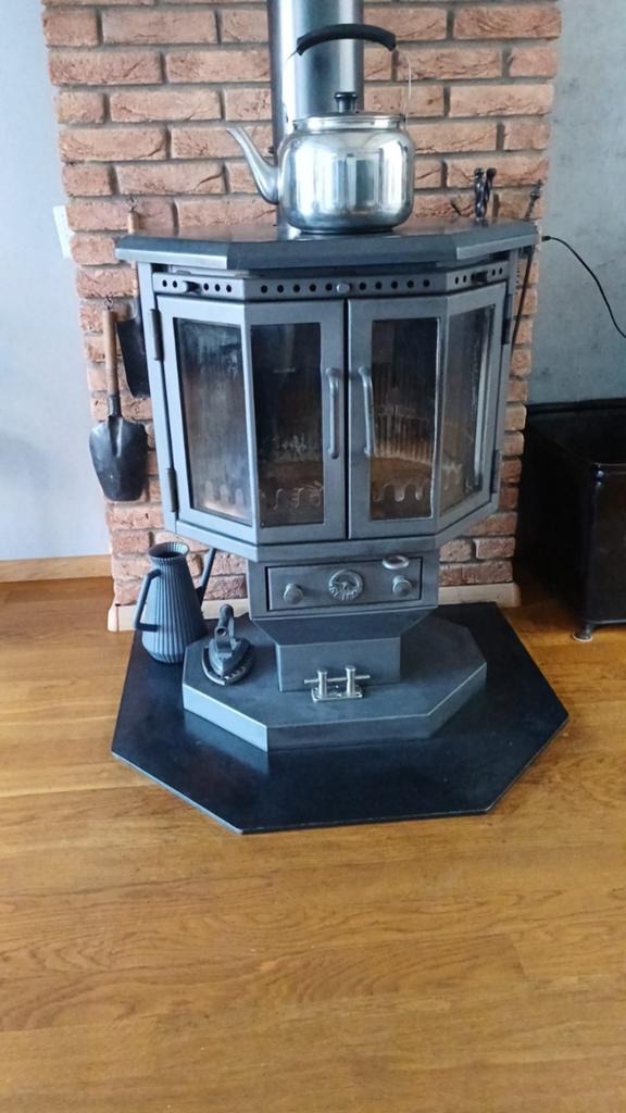 Reny Grote Oslo 8kW Houtkachel met 1,5 kuub haardhout, Ophalen