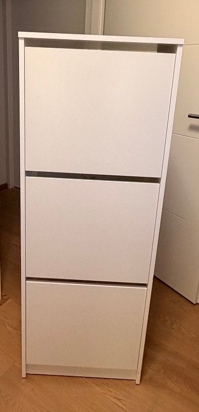 2x Ikea Bissa Schoenenkast met 3 vakken, Huis en Inrichting, Kasten | Schoenenkasten, Ophalen, Zo goed als nieuw