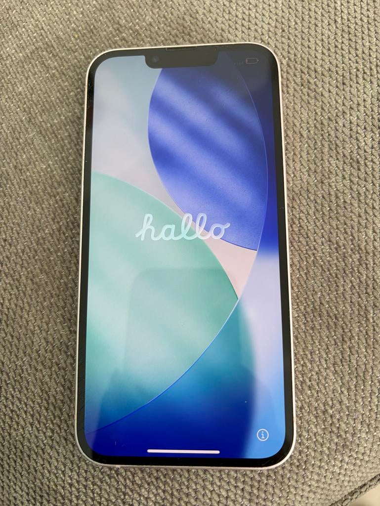 Apple iPhone 13 - Roze, Telecommunicatie, Mobiele telefoons | Telefoon-opladers, Ophalen, Zo goed als nieuw, Apple iPhone