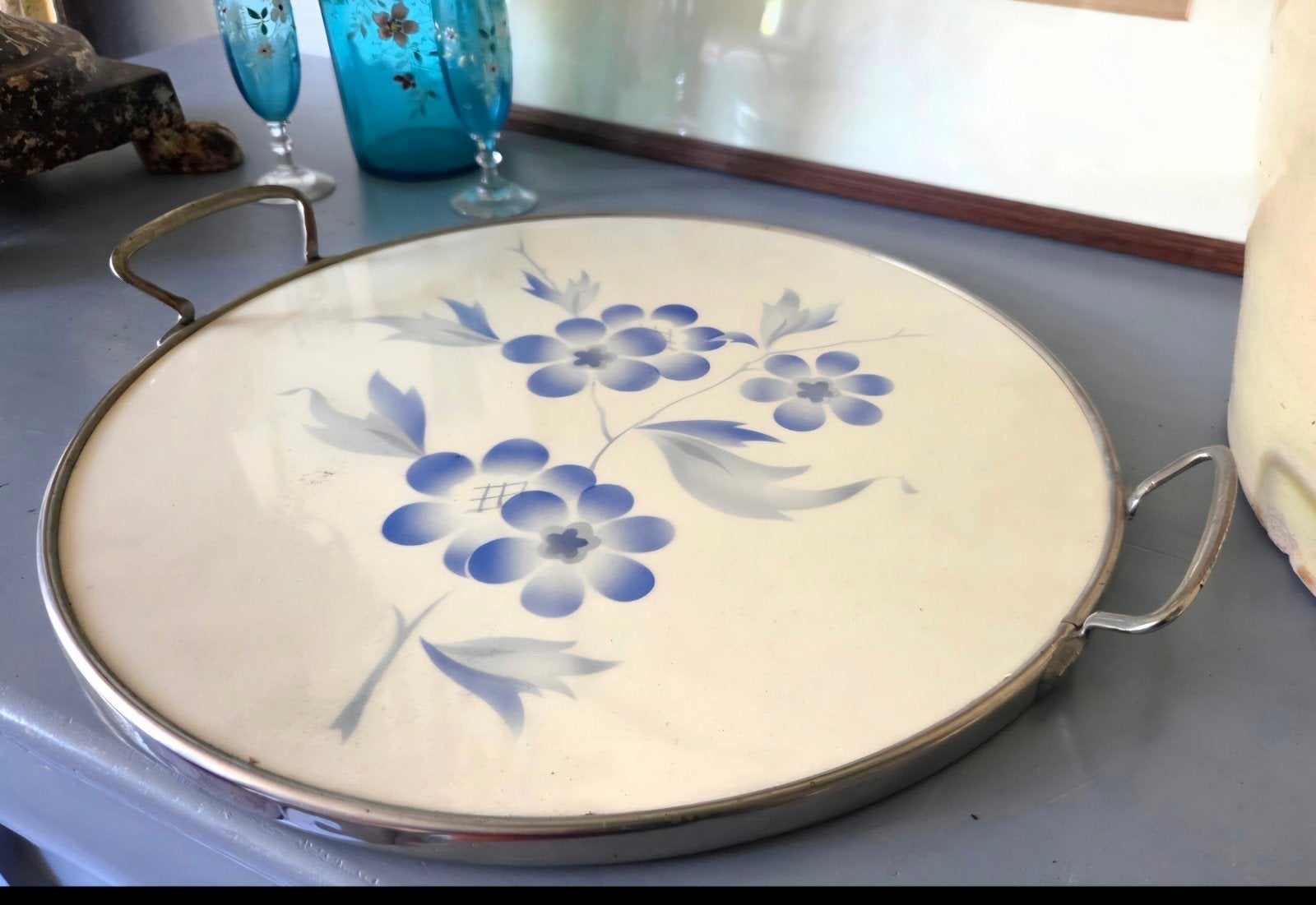 Mooi Frans dienblad van porselein, met blauwe bloemen, Ophalen of Verzenden