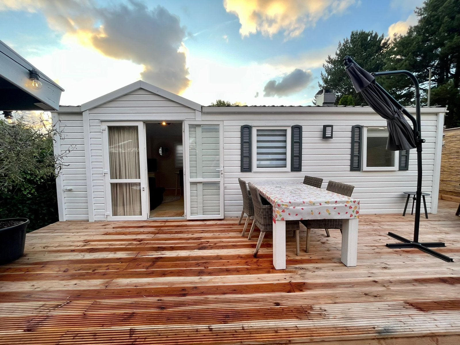 Ruime IRM 4 pers. stacaravan/mobile home ZONDER PLAATS, Caravans en Kamperen, Stacaravans
