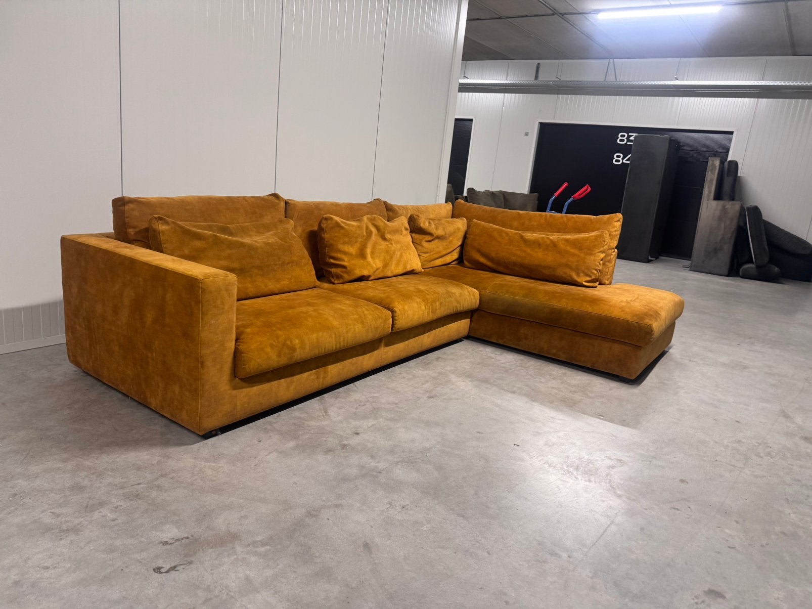 Prachtige Goudkleurige Hoekbank Bank GRATIS BEZORGING, Ophalen, Zo goed als nieuw, 150 cm of meer, Vierpersoons of meer