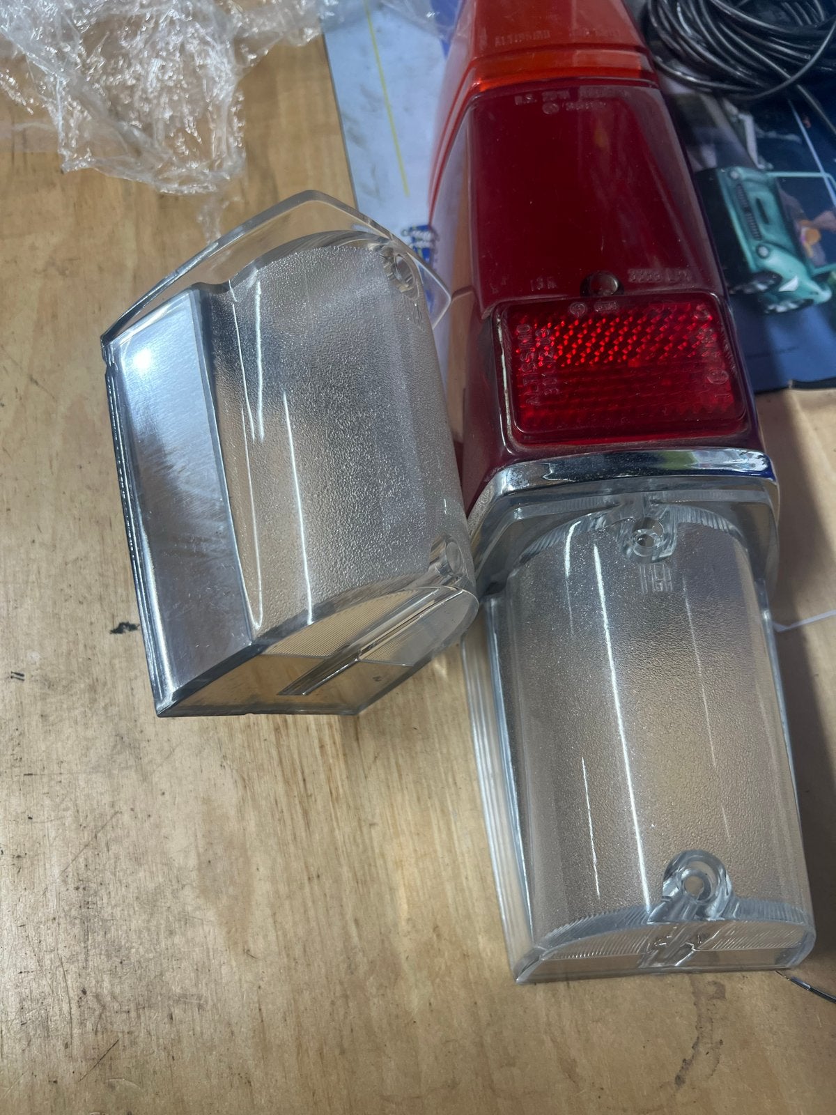 Achterlichtglaasjes voor klassieke fiat 2300 (nieuw), Ophalen of Verzenden, Nieuw, Oldtimer onderdelen