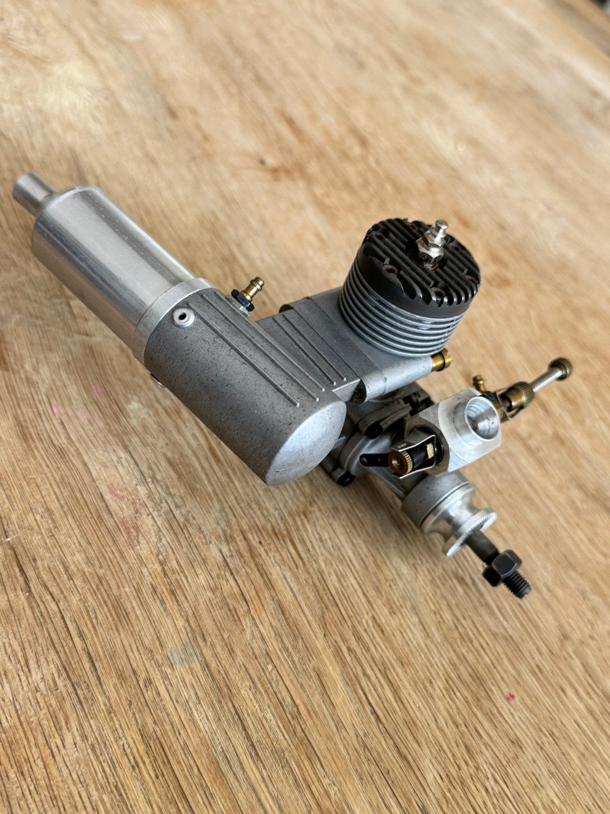 Webra Blackhead 6,5 cc, Ophalen of Verzenden, Zo goed als nieuw, Nitro