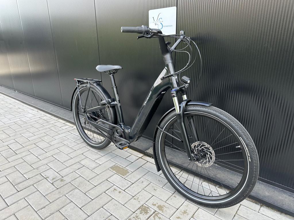 Specialized Como 3.0 Medium 143km  absolute nieuwstaat, Overige merken, Info@specialized.nl, Ophalen of Verzenden, Zo goed als nieuw