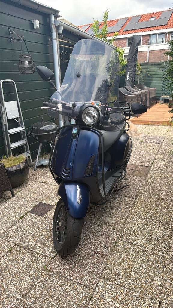 Vespa Primavera 4T/   25km Blauw, Fietsen en Brommers, Scooters | Vespa, Ophalen, Gebruikt, Overige modellen, Benzine