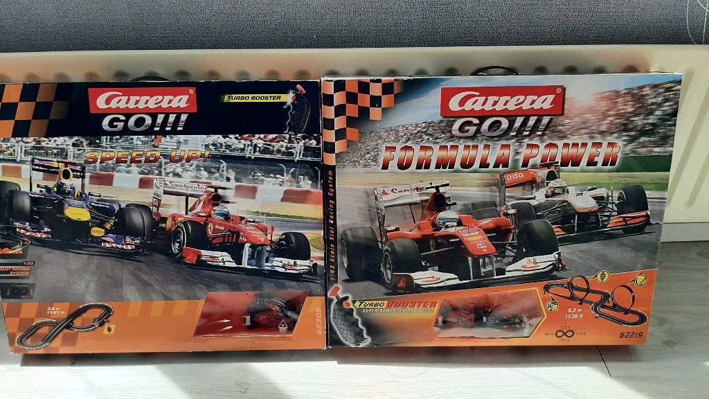 Twee Carrera GO racebanen, Ophalen, Carrera, Elektrisch, Met looping