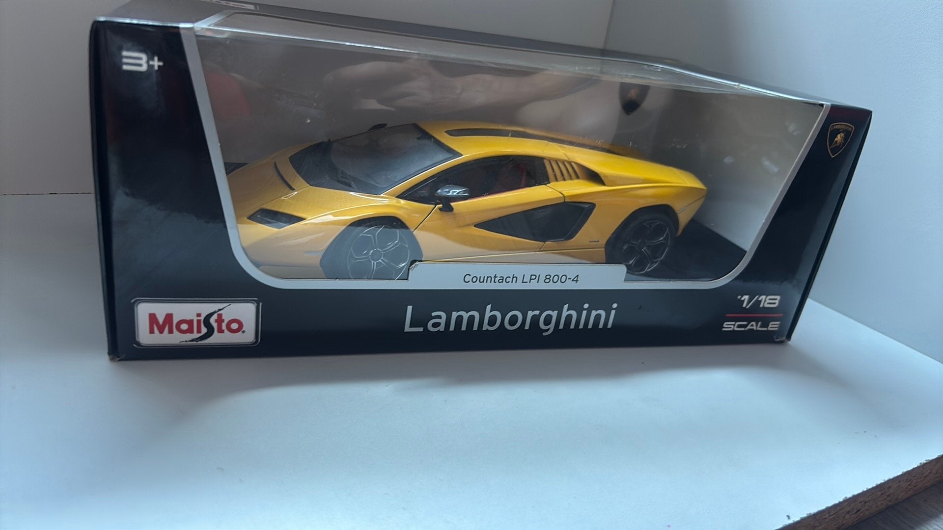 Lamborghini countach lpi 800-4 maisto 1.18, Maisto, Ophalen of Verzenden, A, A