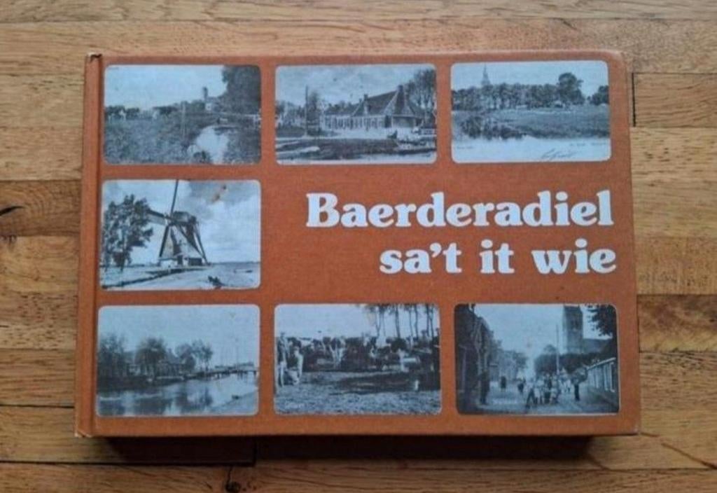 Baerderadiel sa 't it wie
Fotoboek geschiedenis en verhalen, Ophalen of Verzenden, Zo goed als nieuw