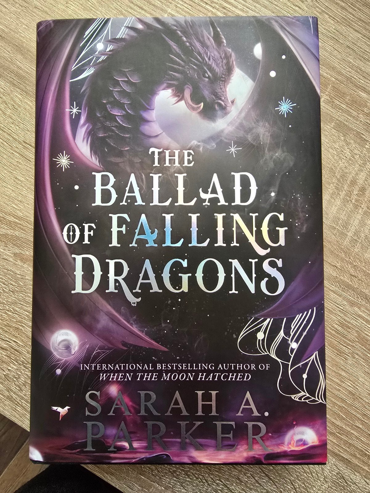 The Ballad of Falling Dragons - Sarah A. Parker, Ophalen of Verzenden, Zo goed als nieuw, Sarah A. Parker