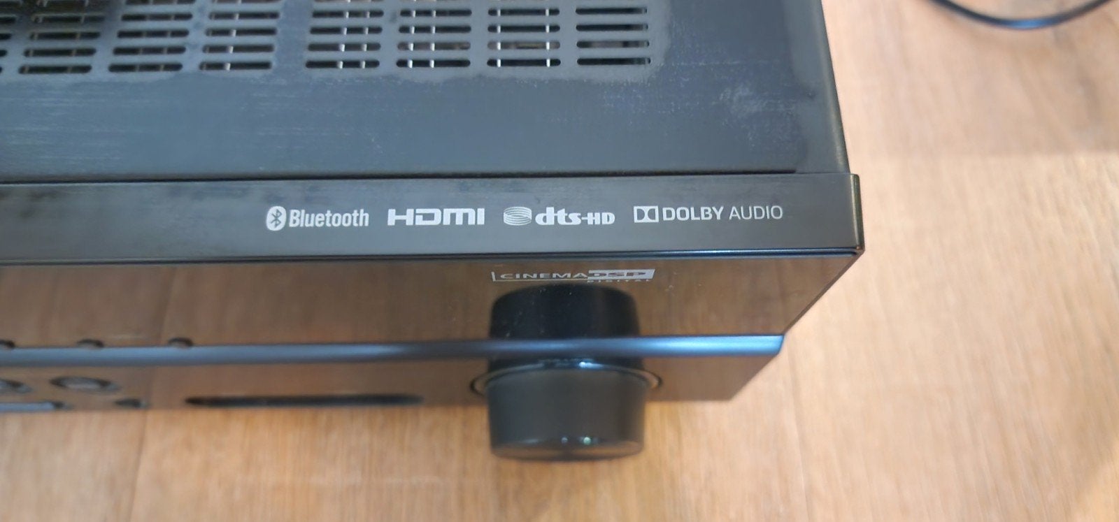 Foto 4 van Yamaha HTR-3071 AV Receiver - Krachtige 5.1 Versterker