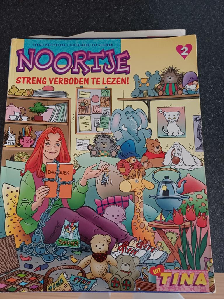 Noortje 2: Streng verboden te lezen! - Tina stripboek, Boeken, Eén stripboek, Ophalen of Verzenden, Gelezen, Patty Klein