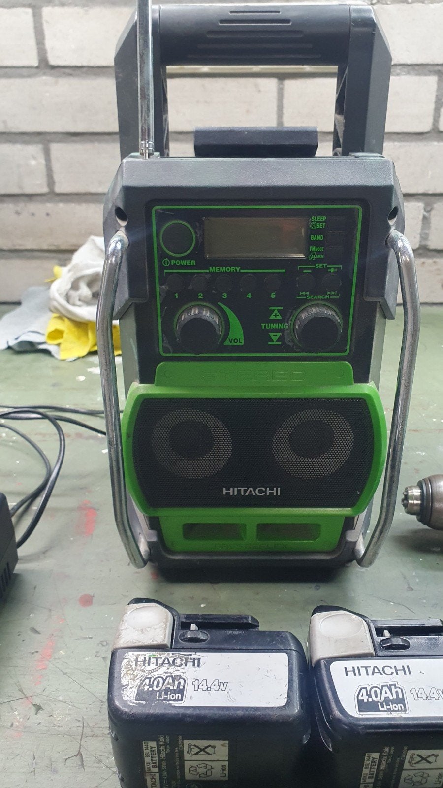 hitachi accu boor -  schroefmachine, Ophalen of Verzenden, Gebruikt, 400 tot 600 watt, Boor- en Schroefmachine