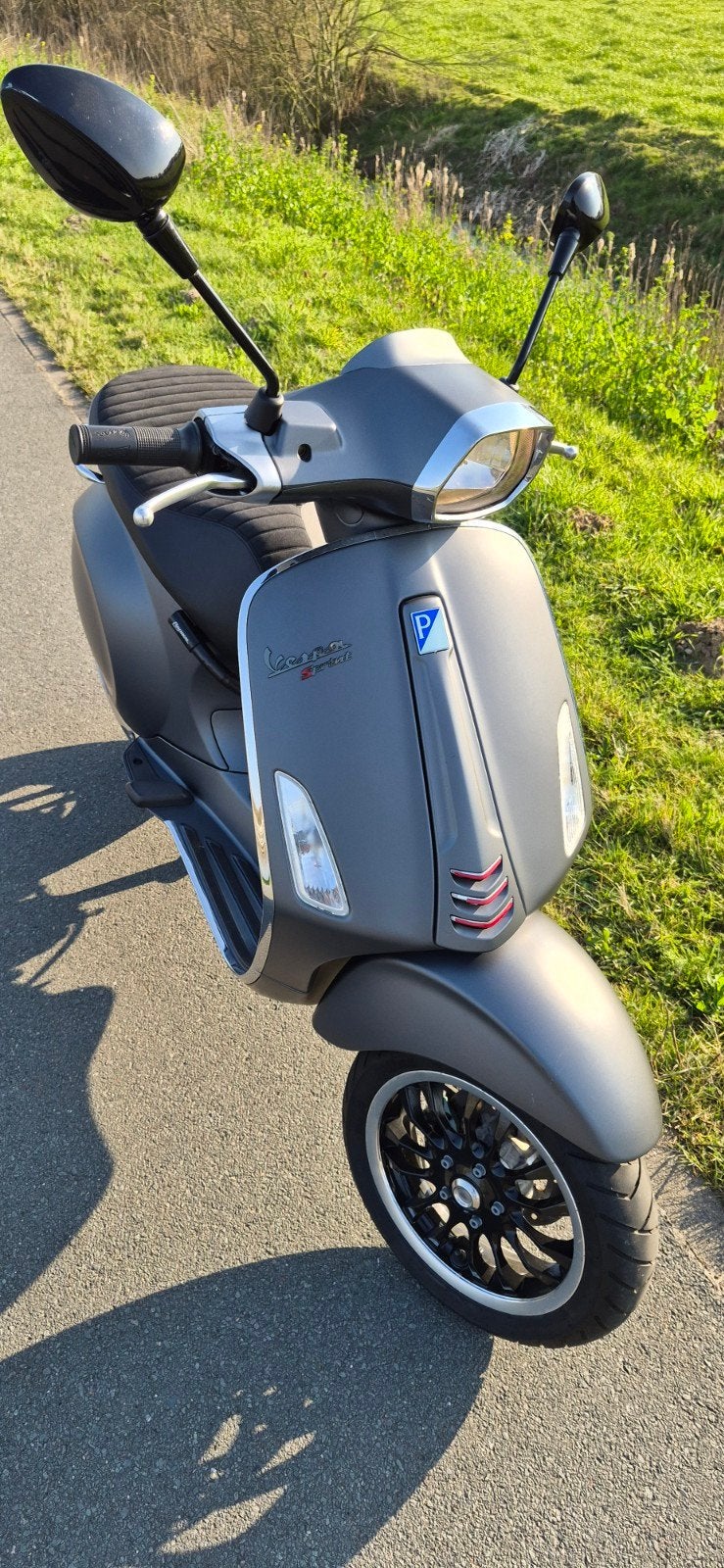 Vespa Sprint 4T2V 45km/u Mat Grijs - ZGAN weinig km, Ophalen, Maximaal 45 km/u, Zo goed als nieuw, Benzine