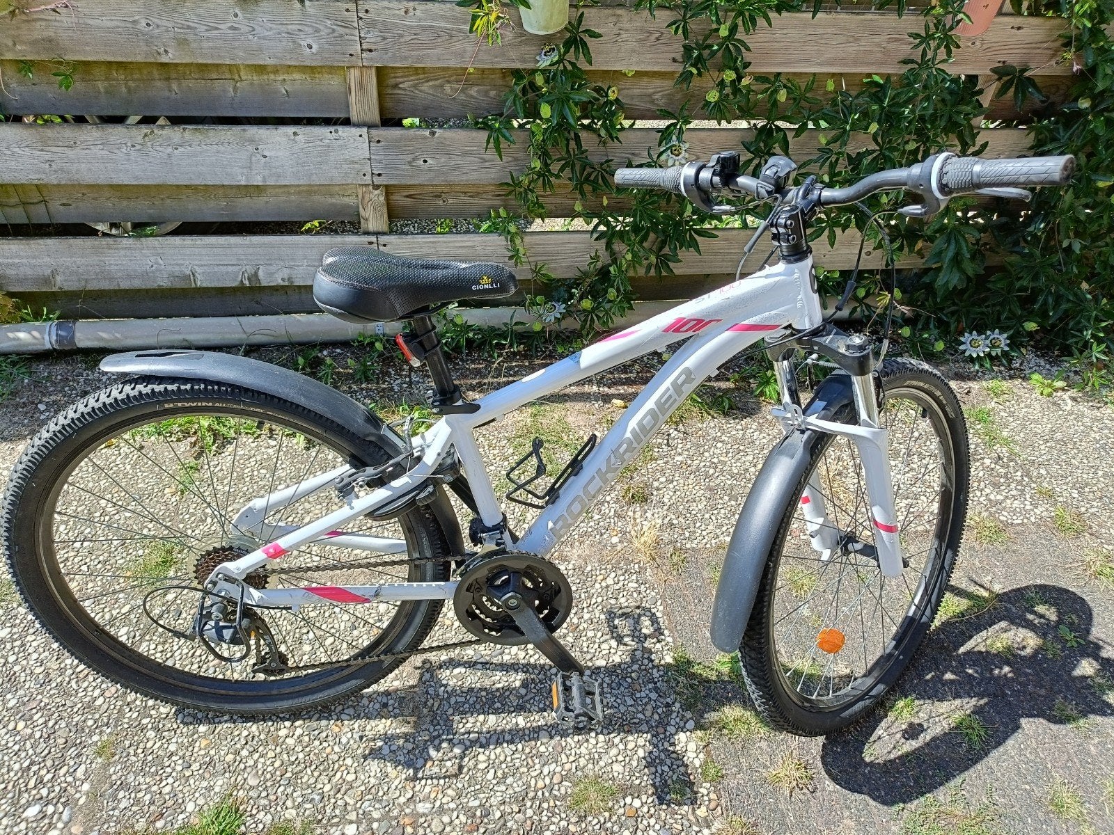 Rockrider ST 100 mountainbike 26 inch, Fietsen en Brommers, Fietsen | Meisjes, Gebruikt, Velgrem, Versnellingen, Rockrider