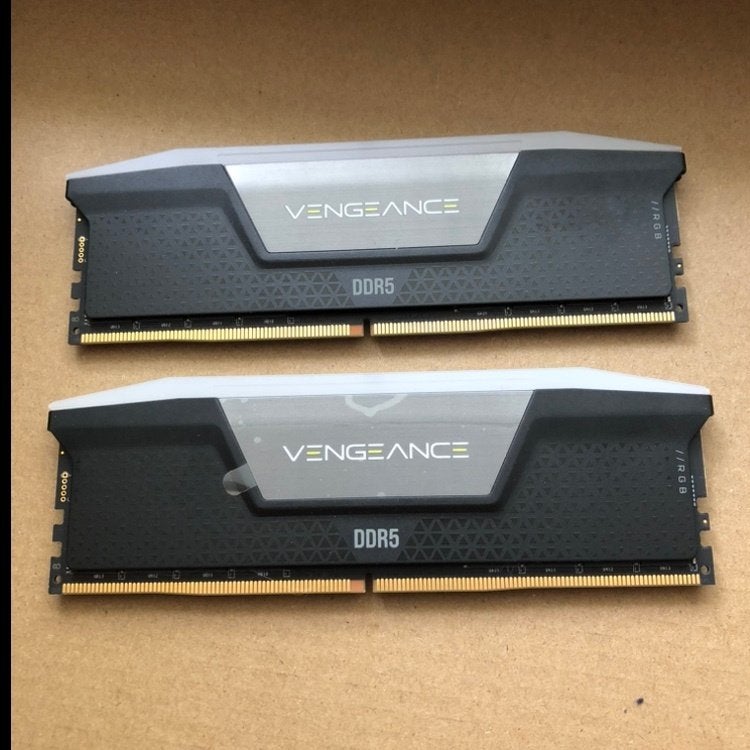 Corsair Vengeance 32GB (2x16GB) DDR5 Desktop PC 5600MHz, Computers en Software, RAM geheugen, 32 GB, Verzenden, 5600MHz, Zo goed als nieuw