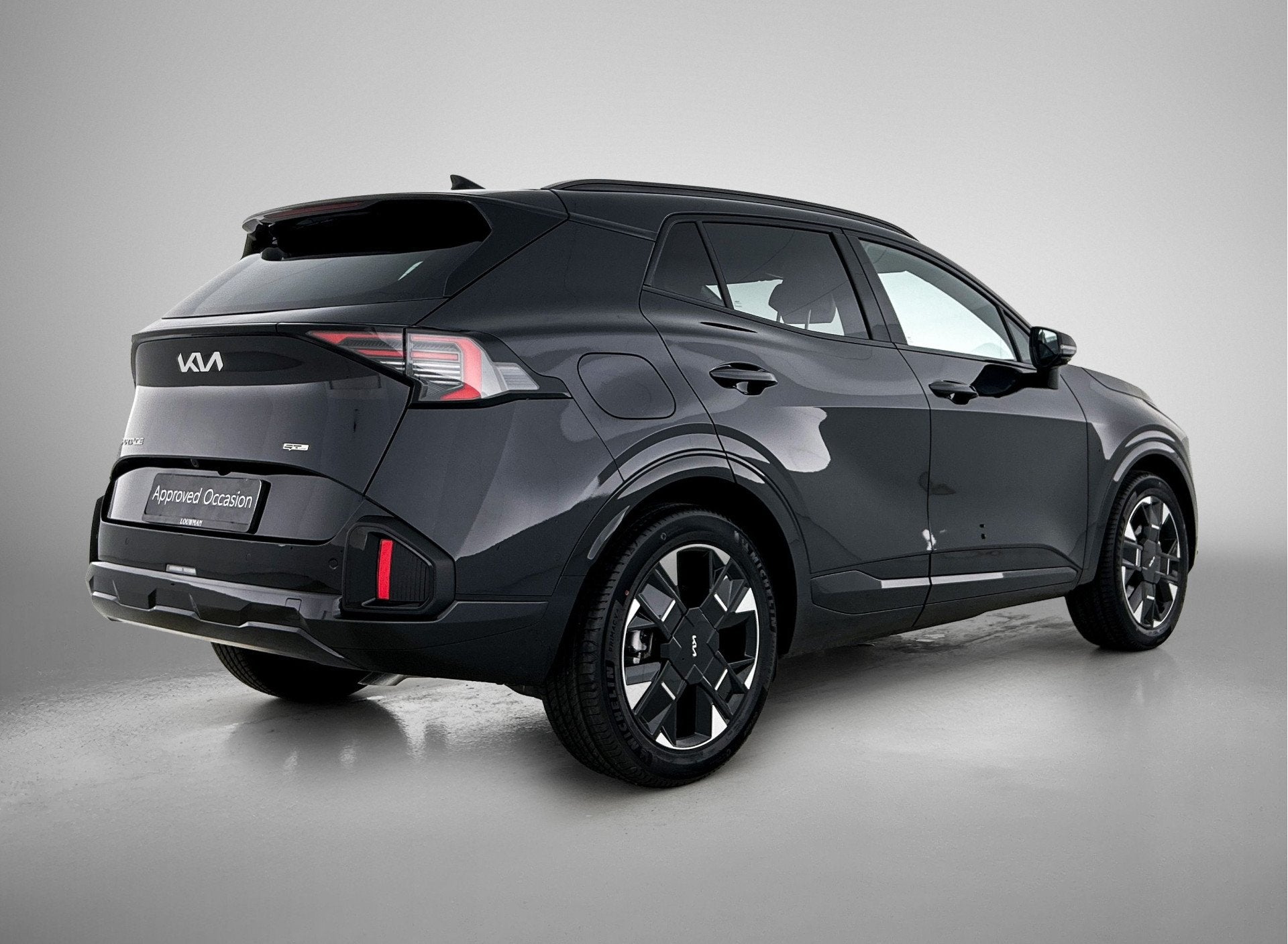 Kia Sportage 1.6 T-GDi Plug-in Hybrid GT-PlusLine Stoelverwa, 12 maanden, 4 cilinders, Zwart, Bedrijf