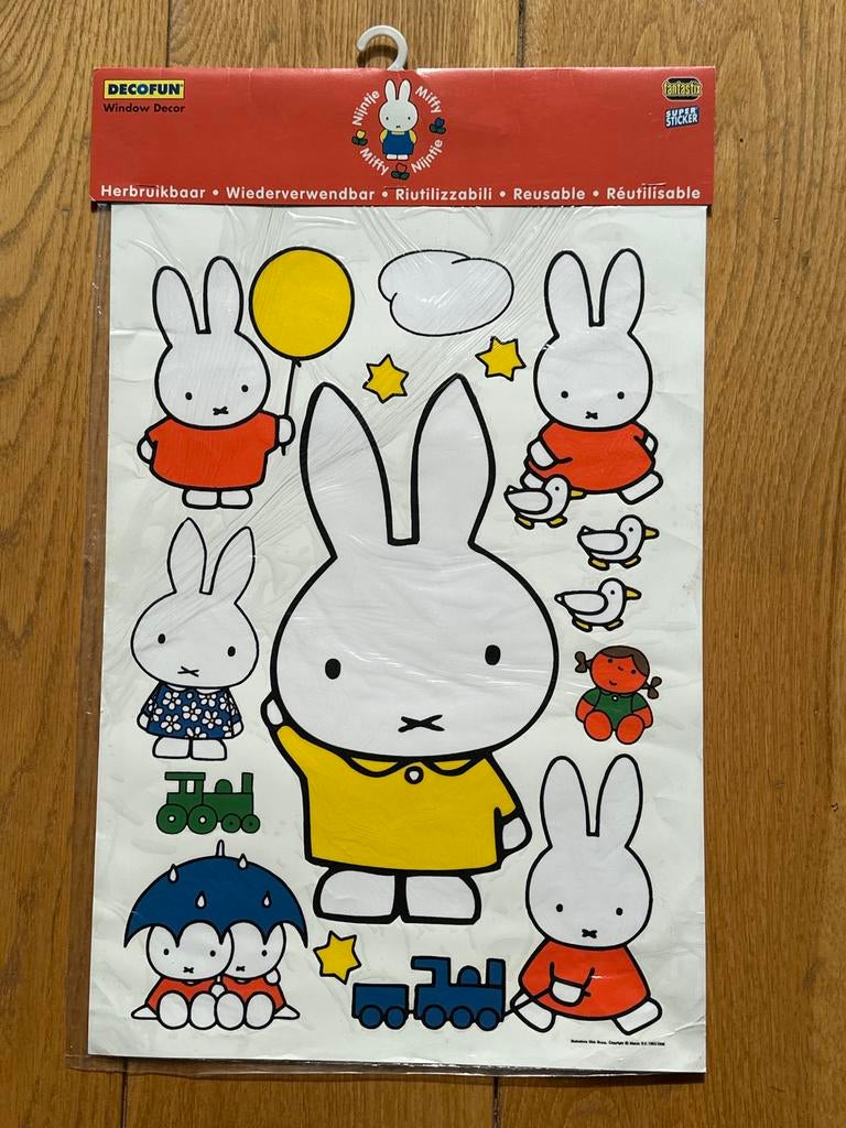 Nijntje Raamdecoratie Herbruikbare Stickers - Decofun, Ophalen of Verzenden, Nieuw, Strip of Tekenfilm