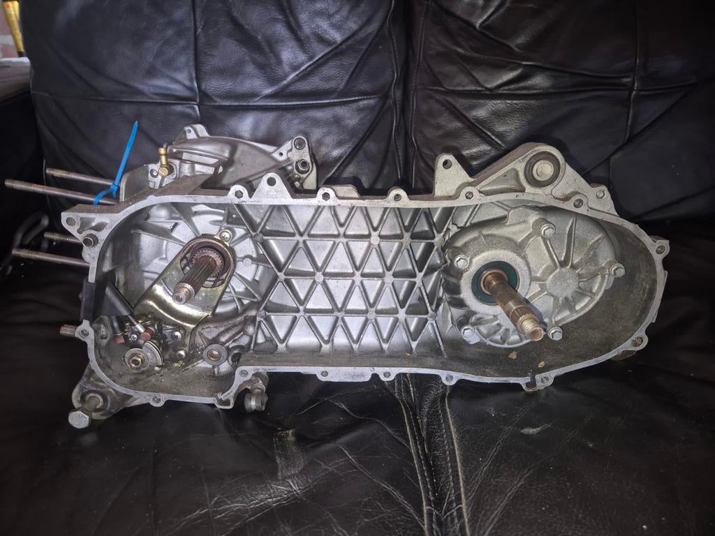 Hexagon 150cc LC Carter + vertanding + krukas, Gebruikt, Overige modellen, Ophalen of Verzenden, 150 cc