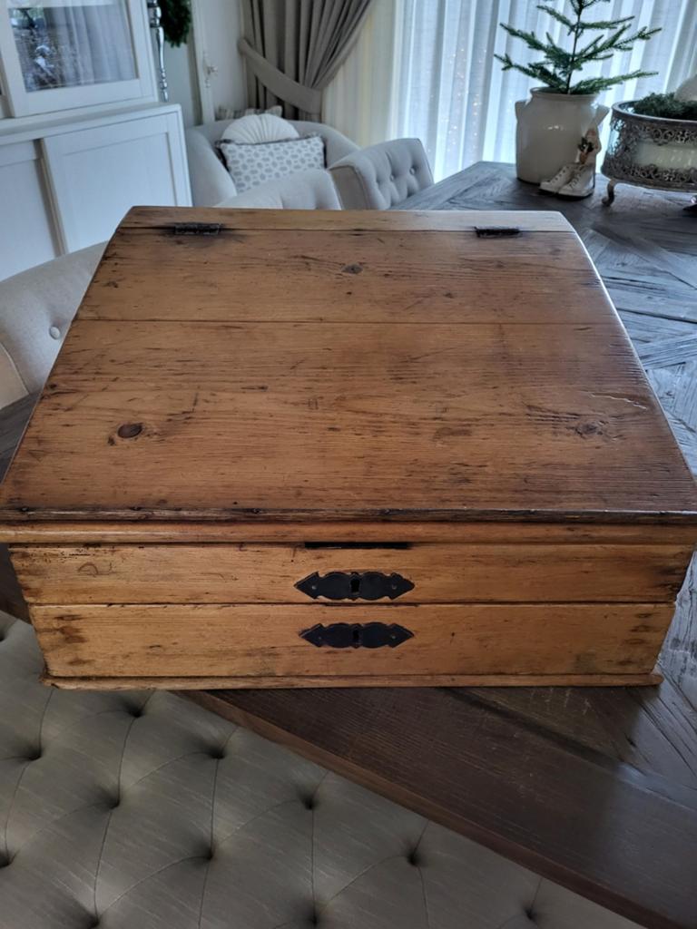 Oude houten schrijfkist met lades, Ophalen of Verzenden
