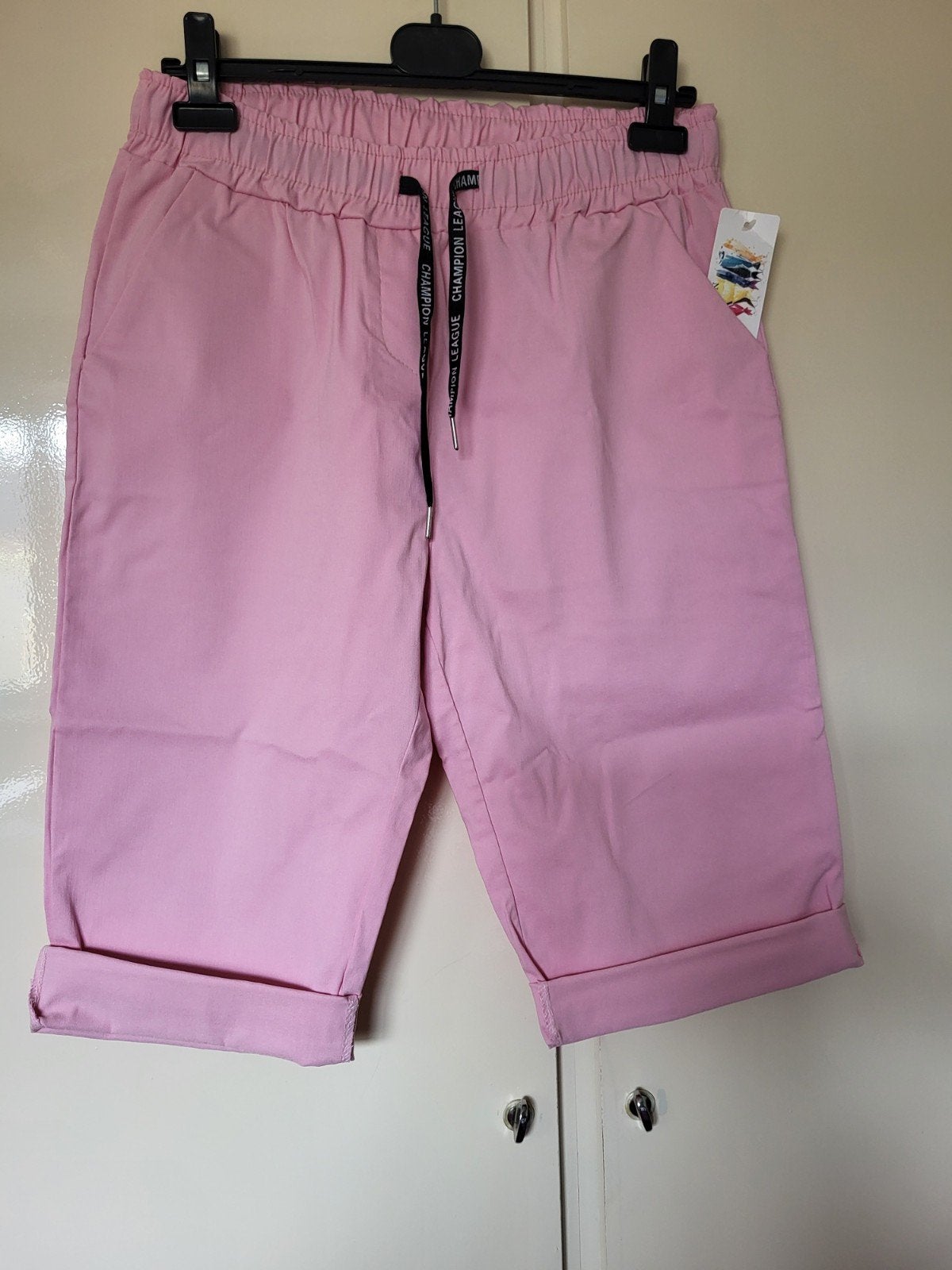 MADE IN ITALY..ROZE KORTE BROEK, Made in Italy, Kort, Verzenden, Maat 46/48 (XL) of groter