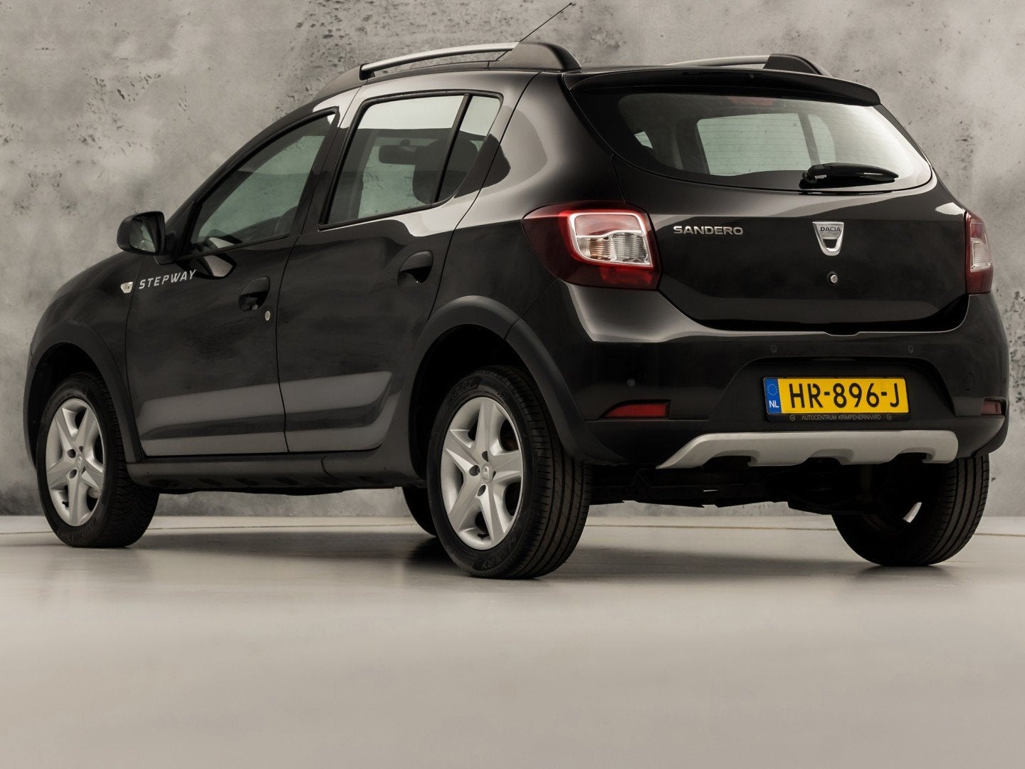 Dacia Sandero 0.9 TCe Stepway Lauréate (NAVIGATIE, AIRCO, L, Auto's, Voorwielaandrijving, Stof, Zwart, Origineel Nederlands