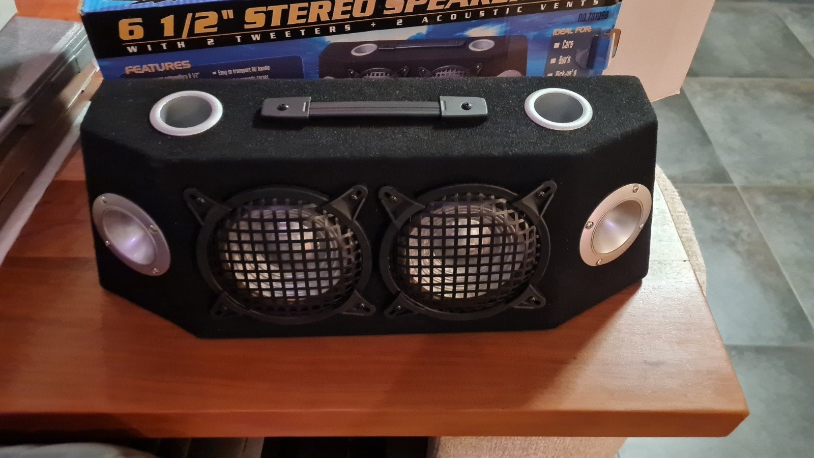 Boombox woofer, Auto diversen, Ophalen of Verzenden