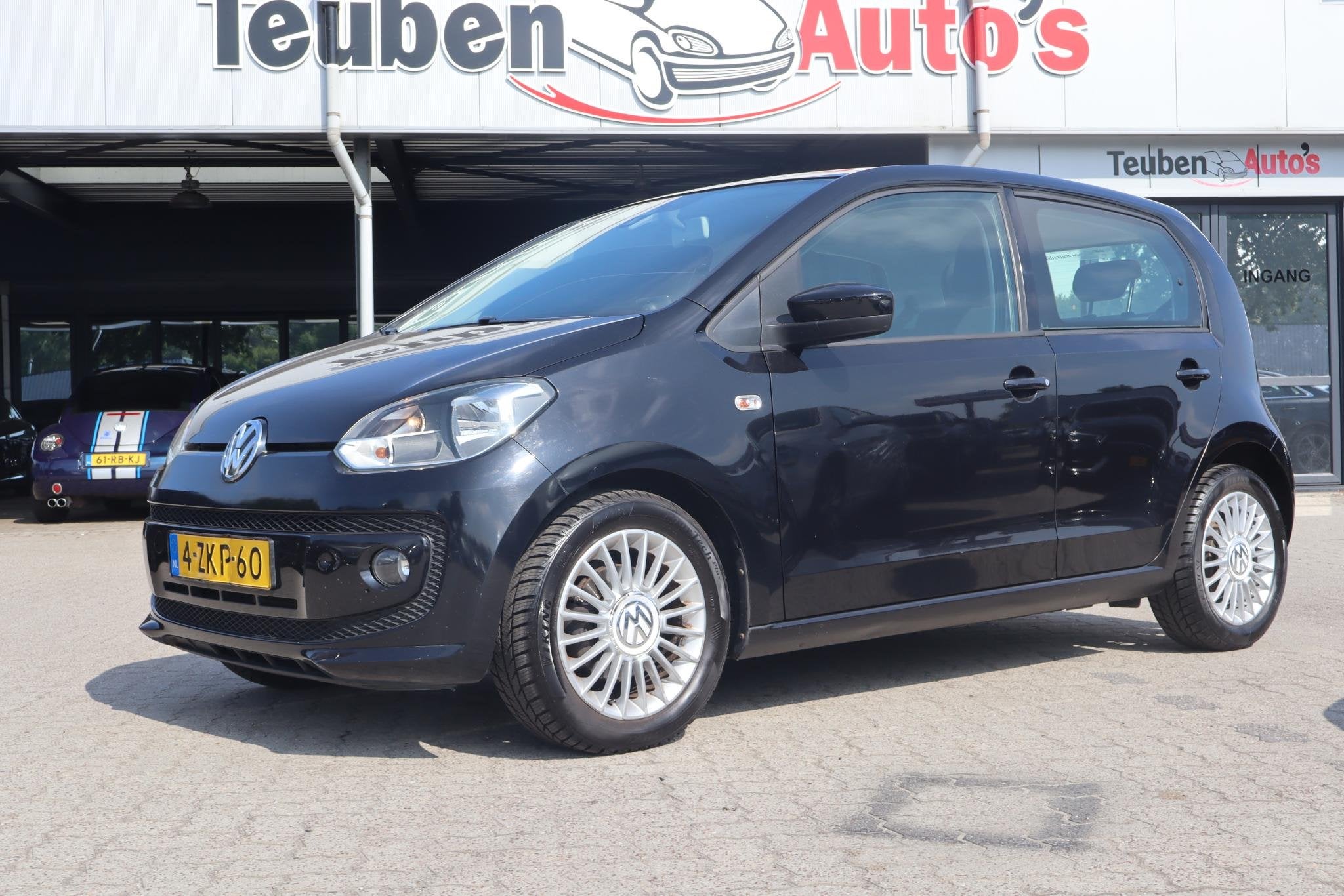 Volkswagen Up! 1.0 high up! BlueMotion | Airco | 2 Eigenaren, Auto's, Voorwielaandrijving, Euro 5, Stof, Gebruikt