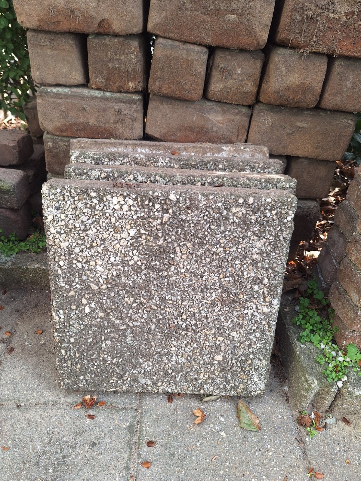 12 grindtegels 40x40 cm, Tuin en Terras, Gebruikt, Ophalen of Verzenden, Minder dan 5 m², Grind
