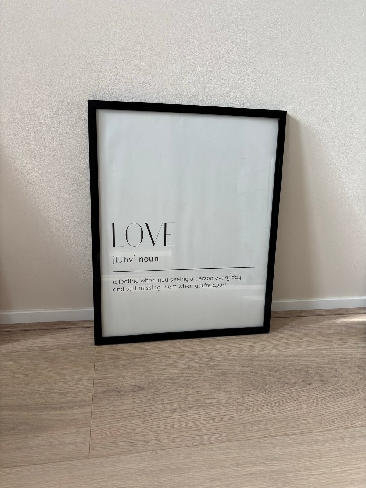 Lijst met 'LOVE' definitie - Modern en stijlvol, Huis en Inrichting, Ophalen, 50 – 75, Minder dan 50 cm, Print