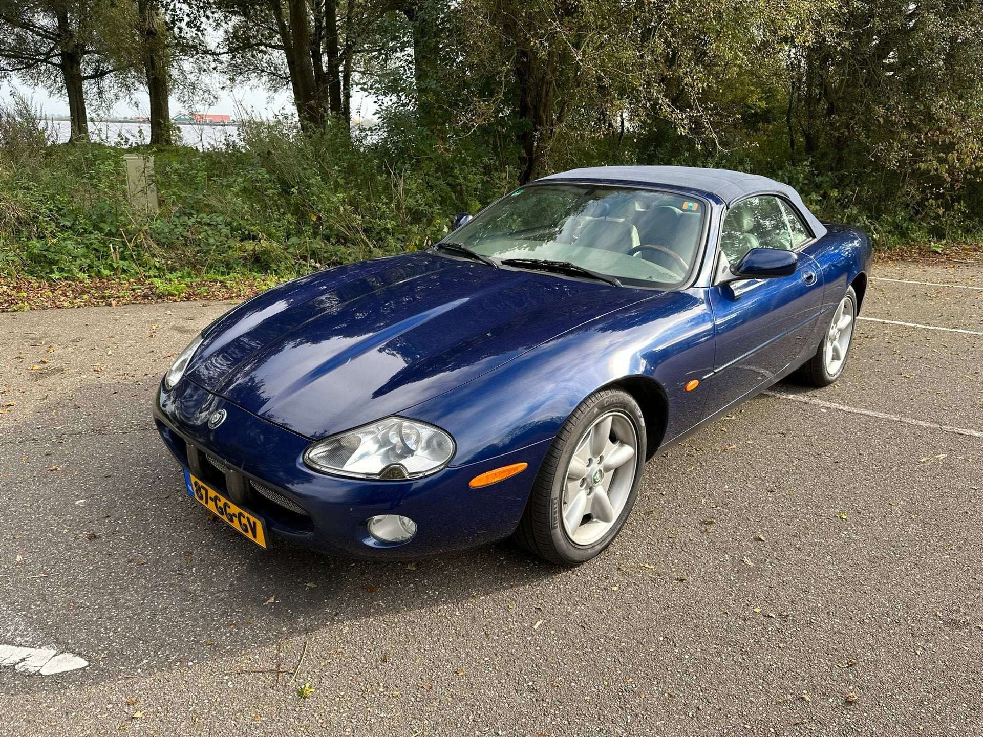 Jaguar XK8 4.0 V8 Convertible, foto 2