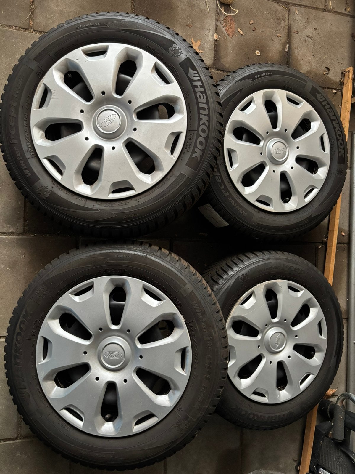 Ford Fiesta Winterbanden Hankook, Ophalen, Zo goed als nieuw