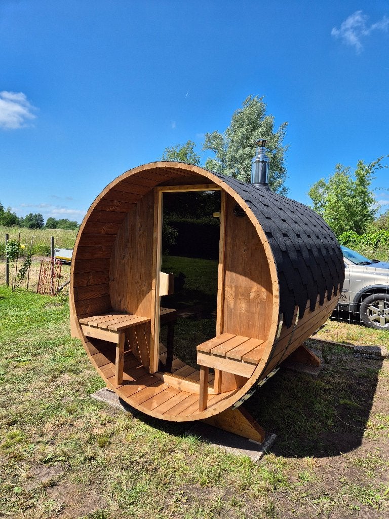 VOORRAADMODEL BOUWPAKKET BARREL SAUNA – DIRECT LEVERBAAR!, Sport en Fitness, Sauna, Ophalen of Verzenden, Nieuw, Fins of Traditioneel
