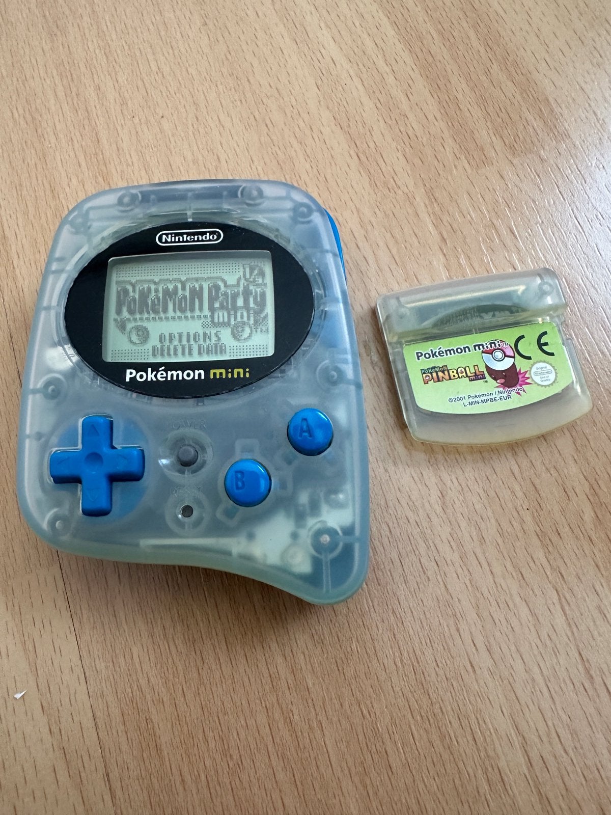Nintendo Pokémon mini 1x groen en 1x blauw met drie spellen, Overige genres, 1 speler, Ophalen of Verzenden, Zo goed als nieuw