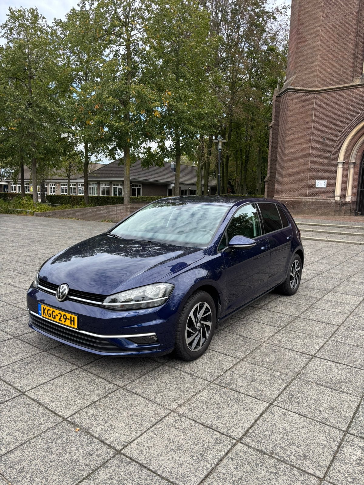 Volkswagen Golf 1.0 TSI 110pk 7-DSG 5D 2018 Blauw, Auto's, Blauw, 620 kg, 3 cilinders, 1157 kg