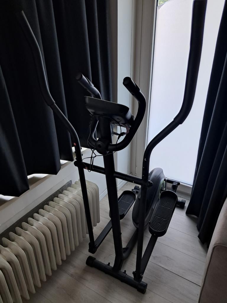 VirtuFit CTR I.2i Crosstrainer - Zo goed als nieuw, Ophalen, Zo goed als nieuw, Crosstrainer, Metaal