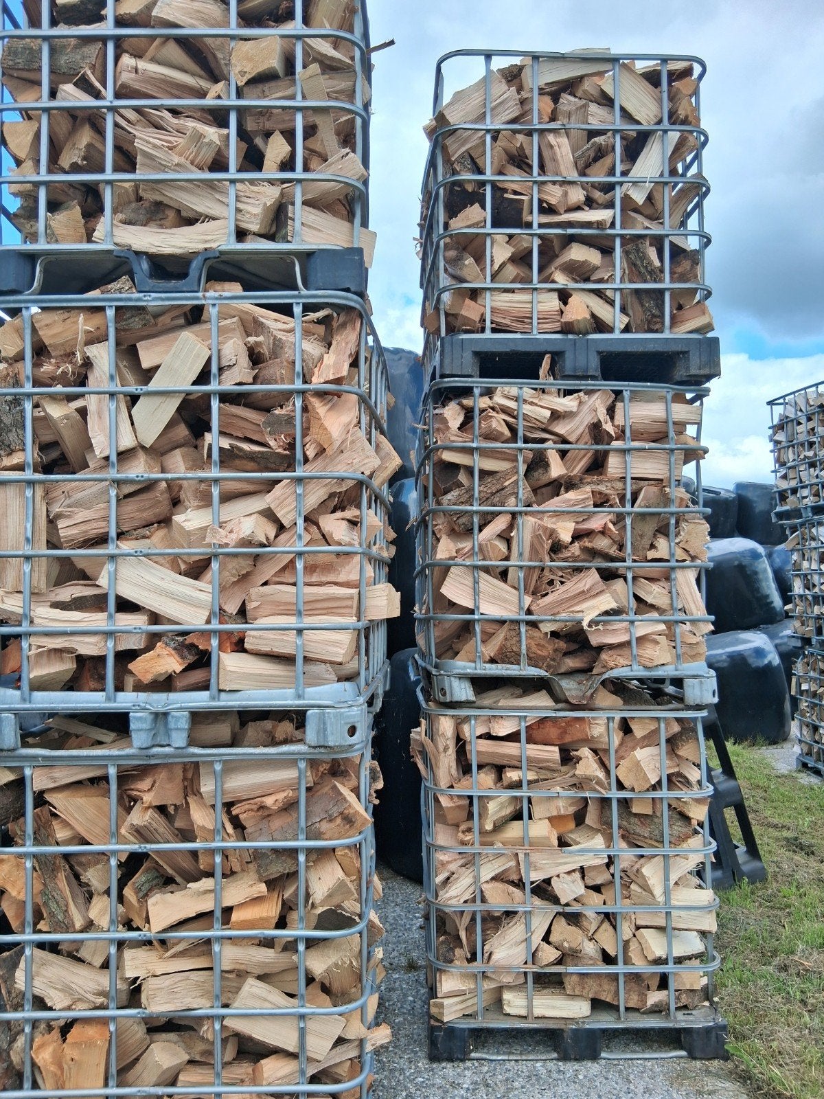 Mooie haardhout mix te koop, vers gekloofd, Tuin en Terras, Haardhout, 6 m³ of meer, Ophalen, Overige houtsoorten, Blokken