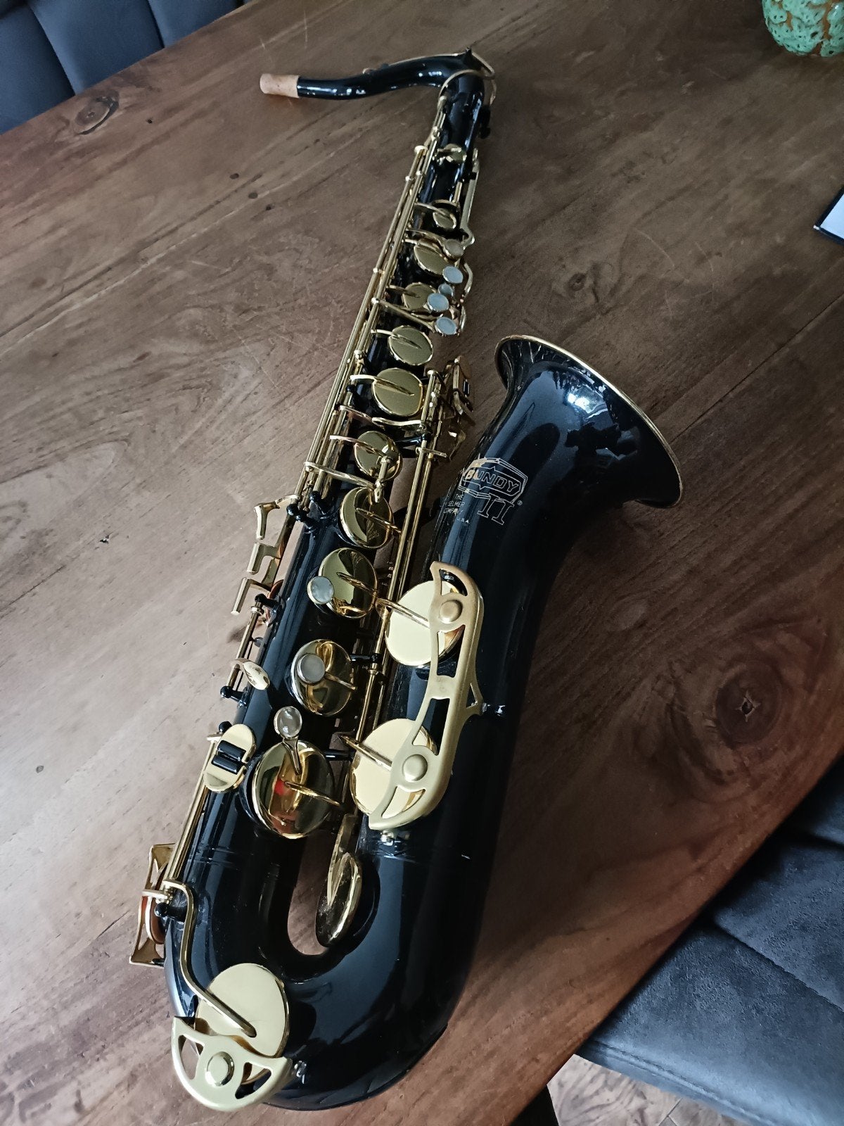 Selmer Bundy II Tenor Saxofoon - Zwart met Gouden Toetsen, Muziek en Instrumenten, Ophalen