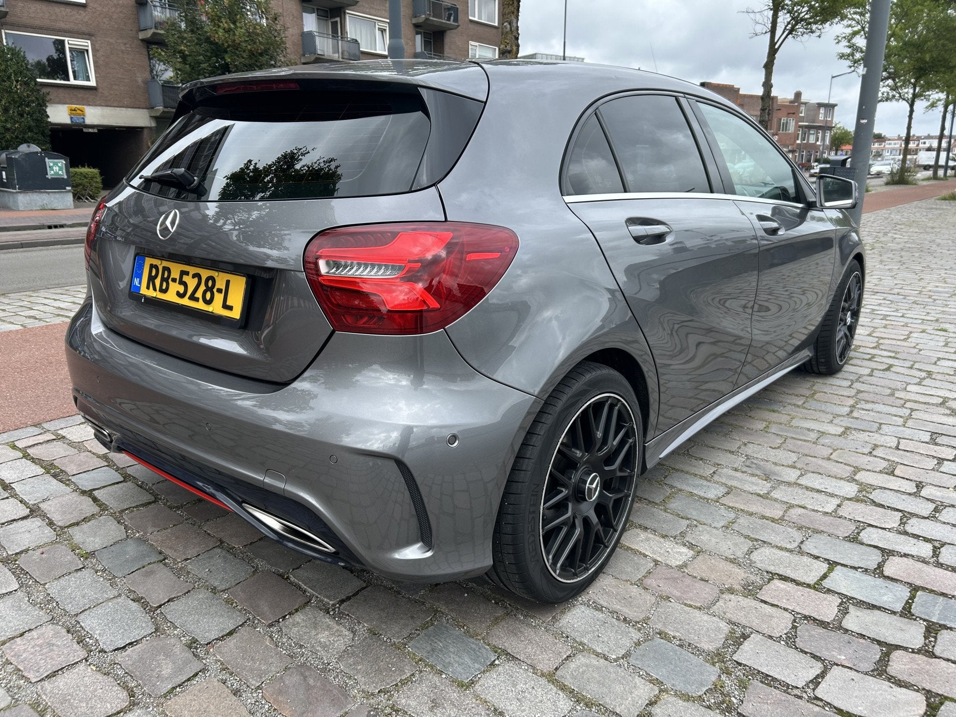 Mercedes-Benz A-Klasse 180 Business Solution AMG airco/ecc n, Auto's, Gebruikt, 4 cilinders, 122 pk, 19 km/l